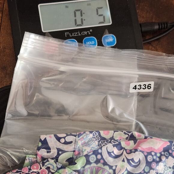 Talbots Button Down Shirt Wmns SZ LG Style ID4976 Multicolor Floral 100% Cotton - Picture 12 of 12